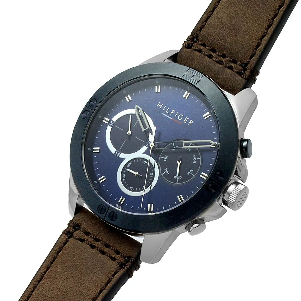 MONTRE TOMMY